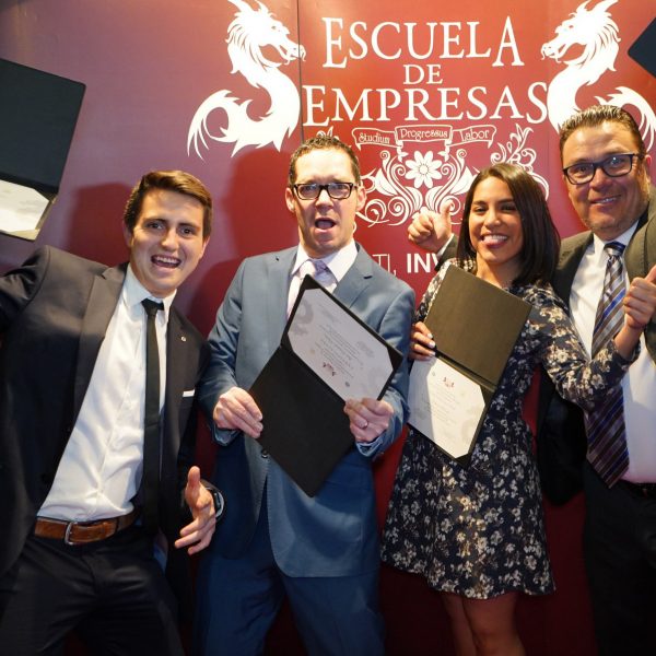 &iexcl;FELICITACIONES GRADUADOS, GRACIAS POR CONFIAR EN NOSOTROS!