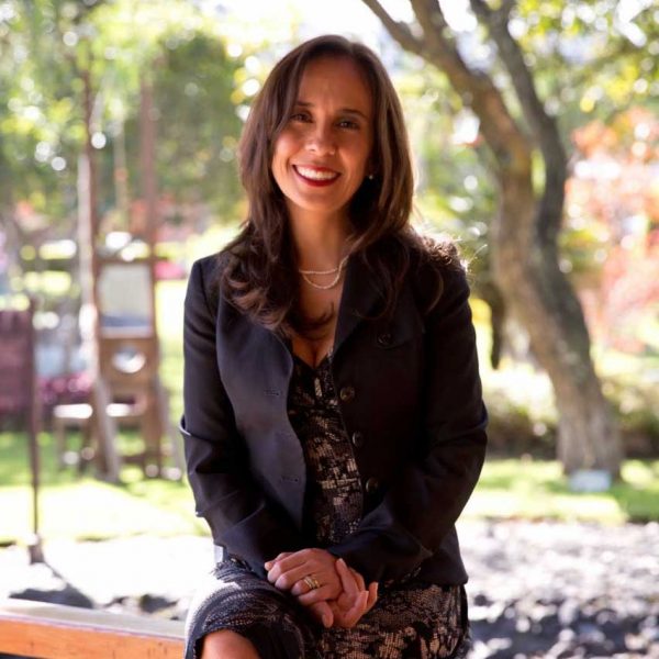 Directora de Escuela de Empresas USFQ participa en congreso internacional