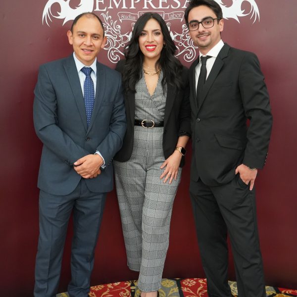 Alumnos del MBA presentan sus trabajos de titulaci&oacute;n