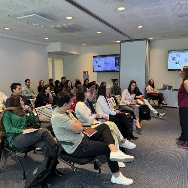 Escuela de Empresas USFQ impulsa el pensamiento estrat&eacute;gico con la charla &ldquo;Neuromarketing y decisiones de compra&rdquo; para directivos de Nestl&eacute; Ecuador